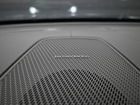 New 2026 Volvo XC60 B5 Ultra w/ Protection Package Premier image 30