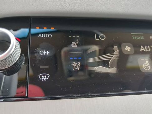 New 2026 Genesis GV70 2.5T Advanced image 21