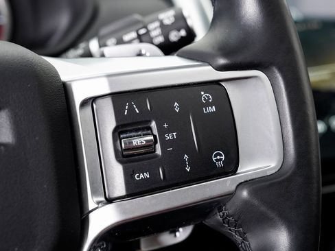 Used 2023 Land Rover Discovery S R-Dynamic image 12