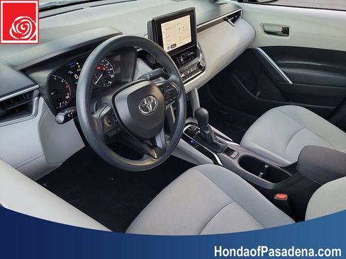 Used 2023 Toyota Corolla Cross L FWD image 9