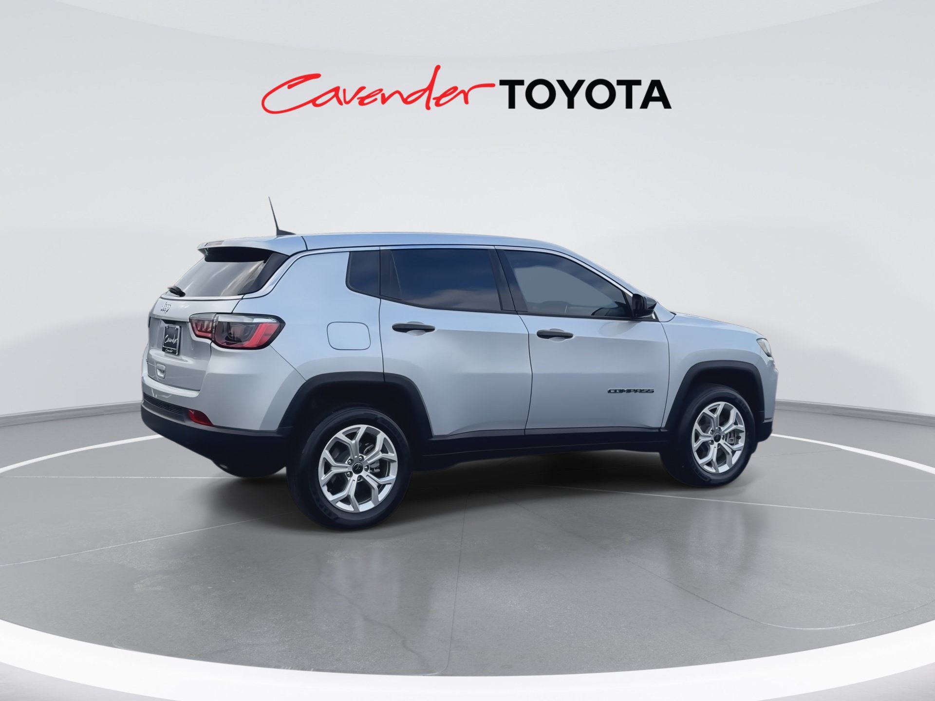 Used 2025 Jeep Compass Sport AWD/4WD image 8