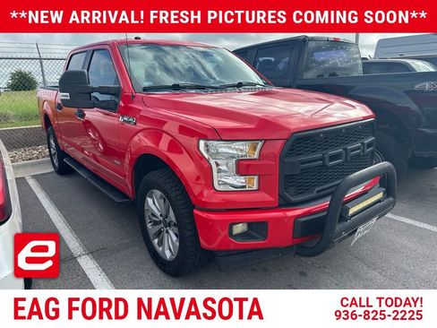 Used 2017 Ford F150 XL w/ Equipment Group 101A Mid AWD/4WD image 1