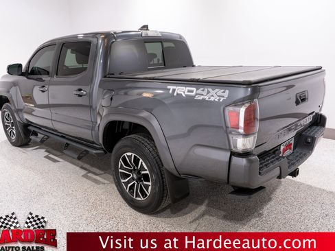Used 2023 Toyota Tacoma TRD Sport AWD/4WD image 3