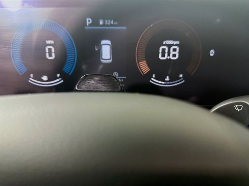 Used 2025 Hyundai Santa Fe SEL FWD image 19