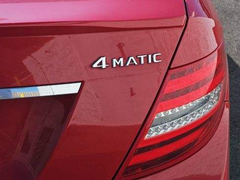 Used 2014 Mercedes-Benz C 300 4MATIC Sedan image 6