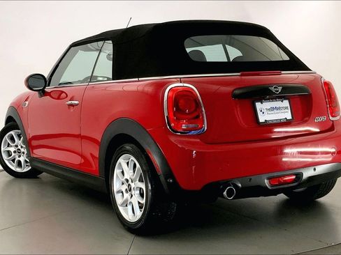 Used 2019 MINI Cooper Convertible w/ Signature Upholstery Package FWD image 10
