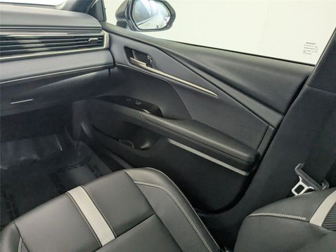 Certified 2025 Toyota Camry SE image 32