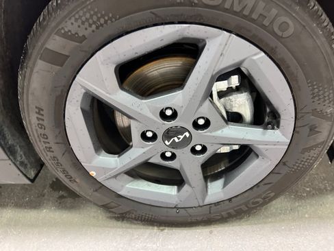 Used 2025 Kia K4 FWD image 40