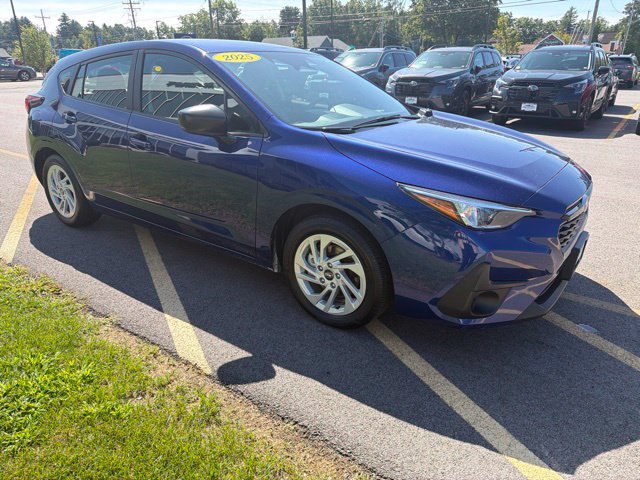 Used 2025 Subaru Impreza 2.0i AWD/4WD image 3