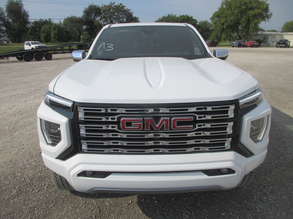 New 2026 GMC Canyon Denali AWD/4WD image 11