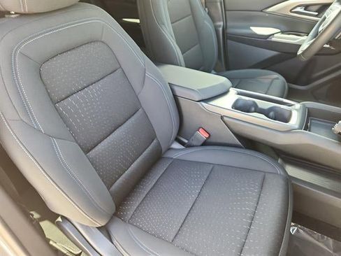Used 2025 Chevrolet Equinox EV LT FWD image 13