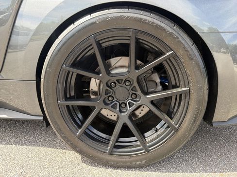 Used 2015 Ford Mustang GT Premium w/ GT Performance Package RWD image 26
