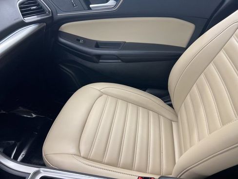 Used 2022 Ford Edge SEL w/ Convenience Package image 20
