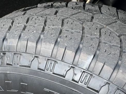 Used 2017 Chevrolet Silverado 1500 LT w/ All Star Edition AWD/4WD image 9