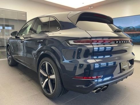 New 2026 Porsche Cayenne AWD/4WD image 3