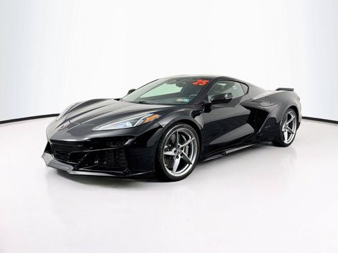 Used 2025 Chevrolet Corvette E-Ray w/ Battery Protection Package AWD/4WD image 7