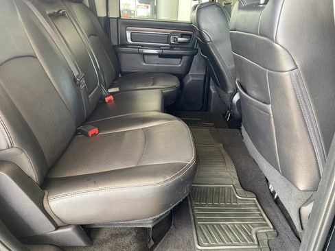 Used 2015 RAM 1500 Laramie w/ Convenience Group AWD/4WD image 12