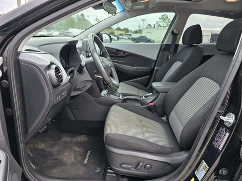 Used 2018 Hyundai Kona SEL w/ SEL Tech Package 02 image 8