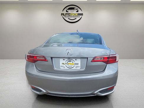 Used 2017 Acura ILX image 6
