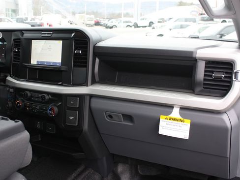 New 2026 Ford F250 XL w/ XL Chrome Package AWD/4WD image 21