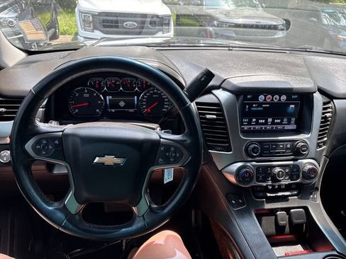 Used 2018 Chevrolet Tahoe LT AWD/4WD image 10