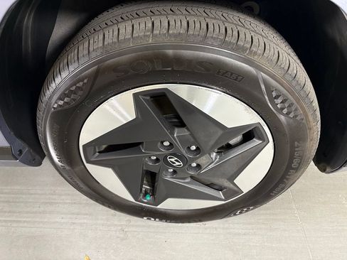 Used 2024 Hyundai Kona SE FWD image 10