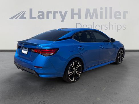 Used 2022 Nissan Sentra SR FWD image 6