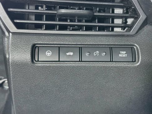 Used 2021 Nissan Altima 2.5 SL AWD/4WD image 19