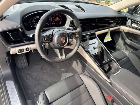 New 2026 Porsche Panamera image 4