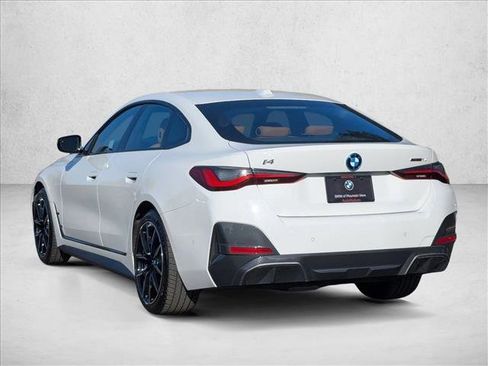 Used 2023 BMW i4 eDrive40 w/ M Sport Package image 8