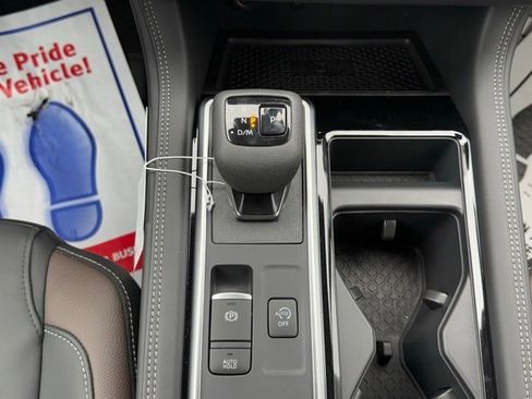 New 2025 Nissan Pathfinder Platinum w/ Cargo Package image 30