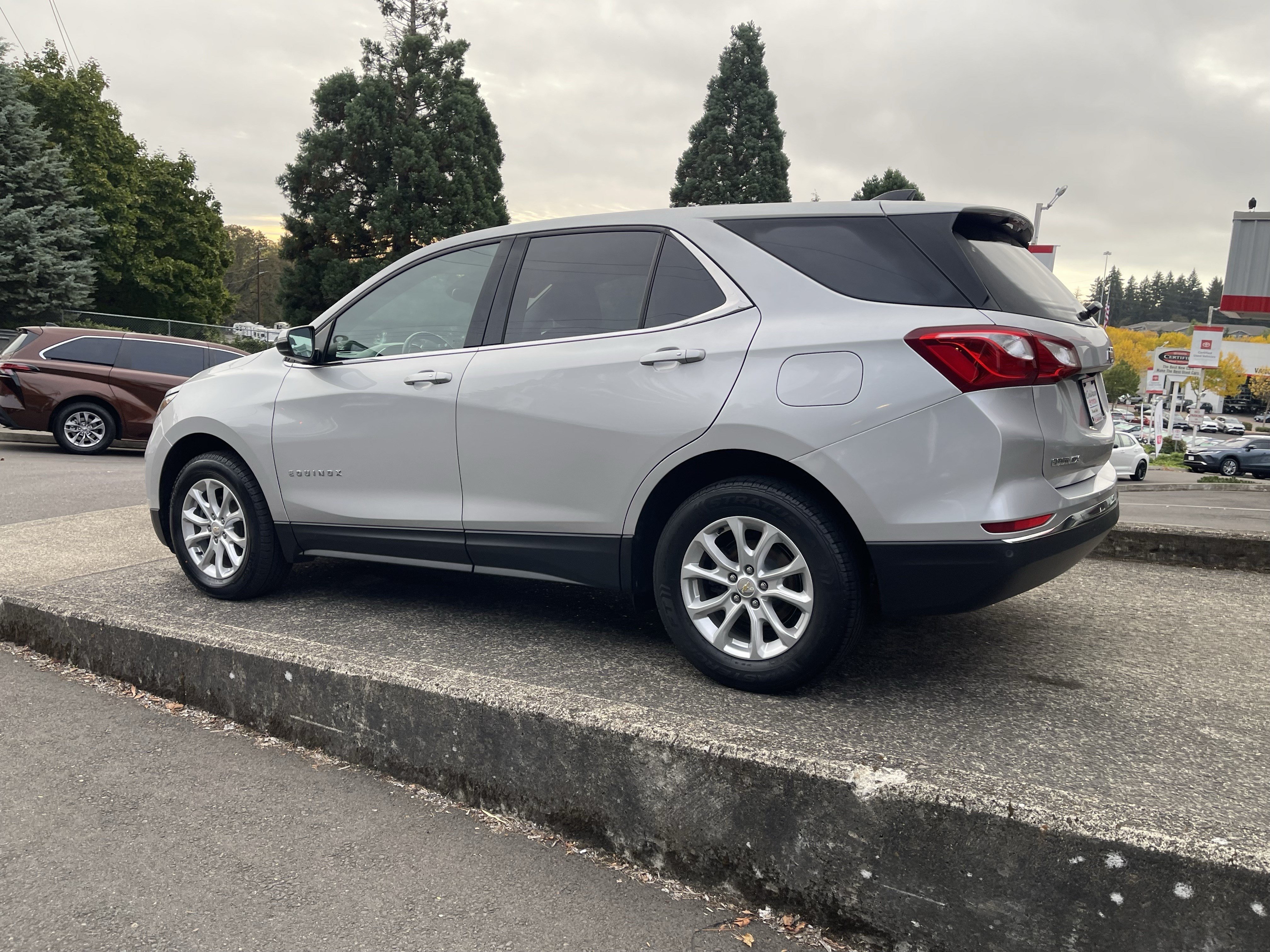 Used 2019 Chevrolet Equinox LT AWD/4WD image 5