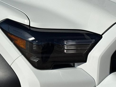 New 2026 Toyota 4Runner SR5 AWD/4WD image 26