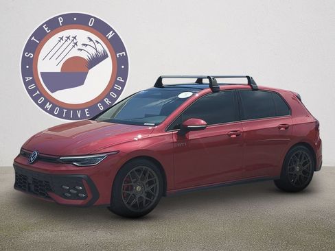 Certified 2026 Volkswagen GTI SE FWD image 2