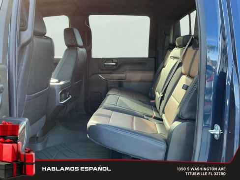 Used 2022 Chevrolet Silverado 2500 High Country w/ Technology Package image 32