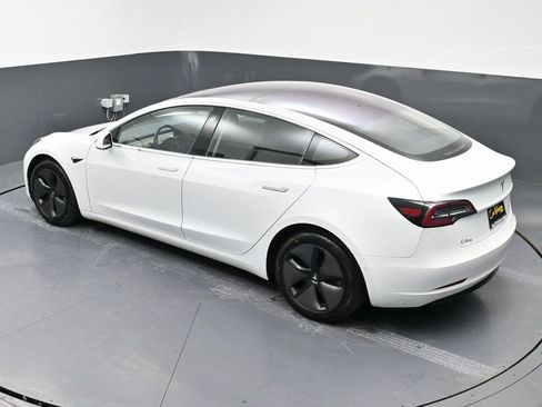 Used 2018 Tesla Model 3 Long Range image 46