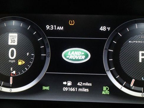 Used 2017 Land Rover Range Rover Supercharged image 23