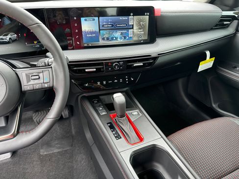 New 2025 Nissan Kicks SR w/ SR Premium Package image 28