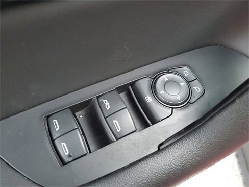 Used 2020 Chevrolet Blazer RS image 21