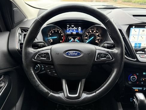Used 2018 Ford Escape Titanium image 20