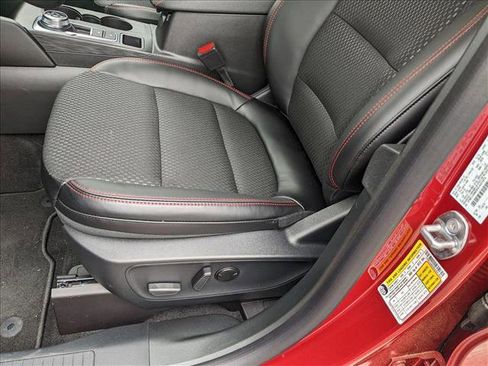 New 2025 Ford Escape ST-Line w/ Equipment Group 301A image 4