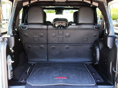 Used 2025 Jeep Wrangler Unlimited Rubicon 392 AWD/4WD image 7