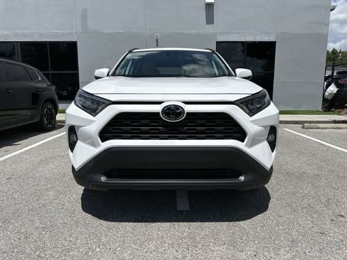 Used 2019 Toyota RAV4 XLE FWD image 12