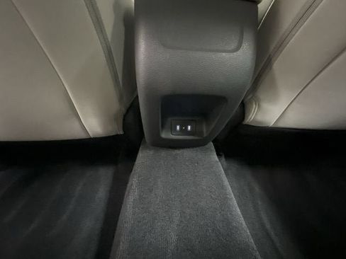 Used 2025 Hyundai Sonata SE FWD image 20