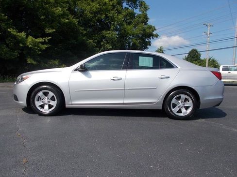 Used 2016 Chevrolet Malibu LS w/ Protection Package FWD image 2