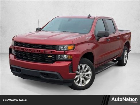 Used 2021 Chevrolet Silverado 1500 Custom image 1
