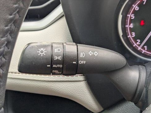 Used 2024 Toyota RAV4 XLE Premium FWD image 6