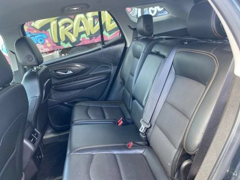 Used 2018 GMC Terrain SLT w/ Infotainment Package II AWD/4WD image 19
