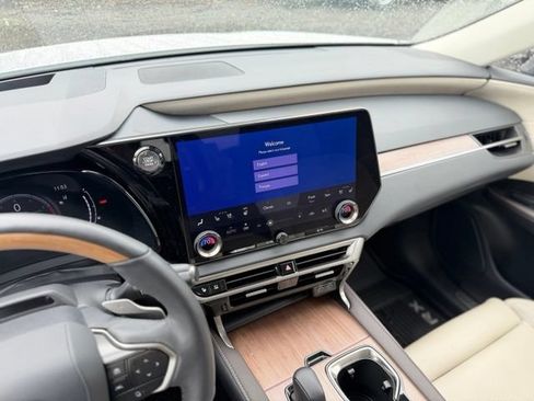 Certified 2024 Lexus RX 350 AWD w/ Convenience Package image 28