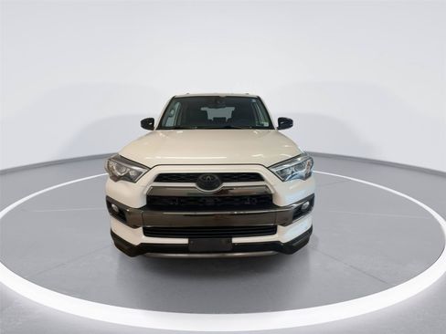 Used 2019 Toyota 4Runner Limited AWD/4WD image 2